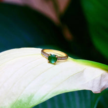 Charger l'image dans la galerie, Solitaire Véronique