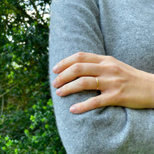 Charger l'image dans la galerie, Alliance Lady Demi-jonc Or jaune 1,5 mm